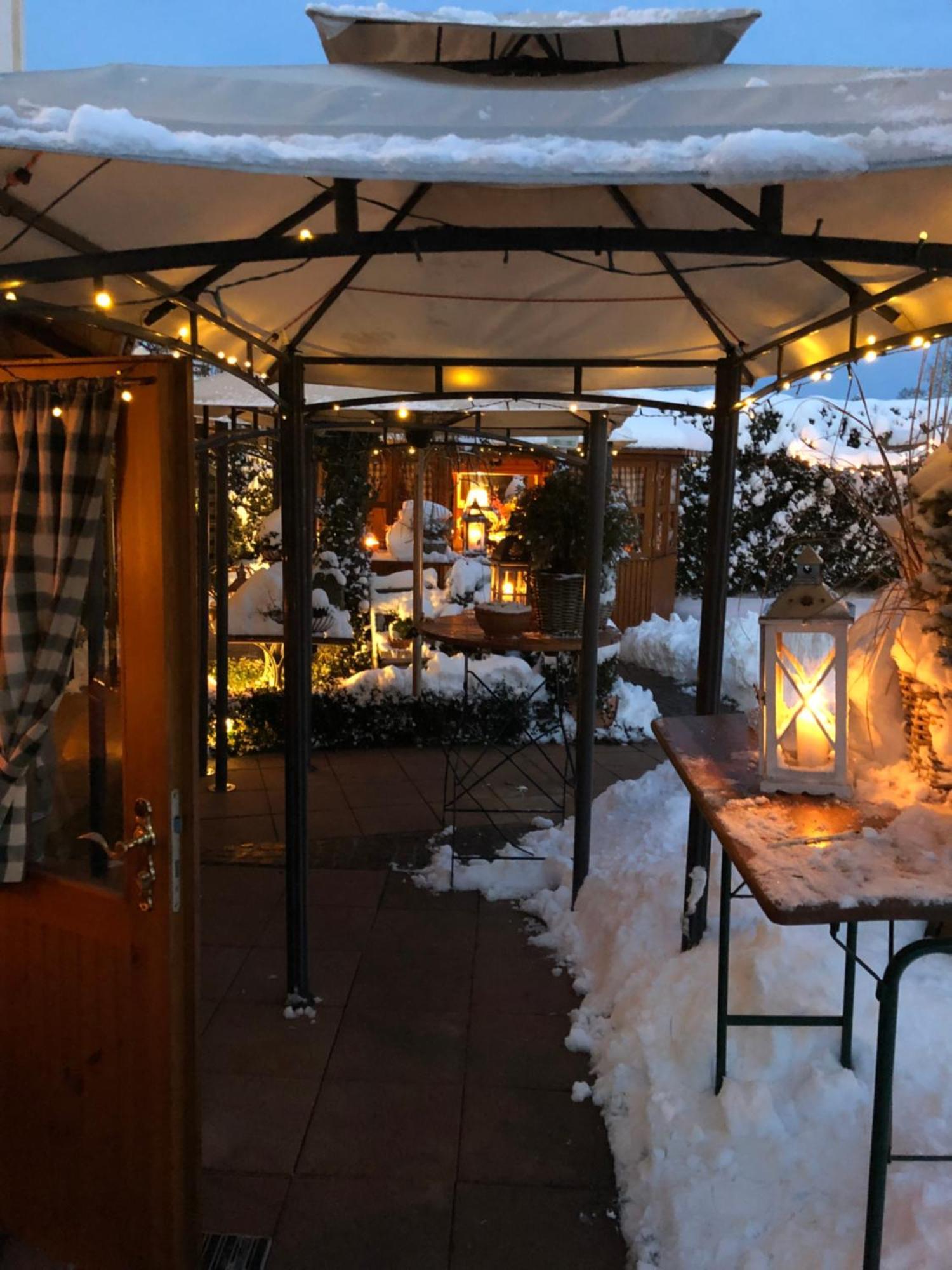Gasthaus Sonnen Trierweiler Luaran gambar